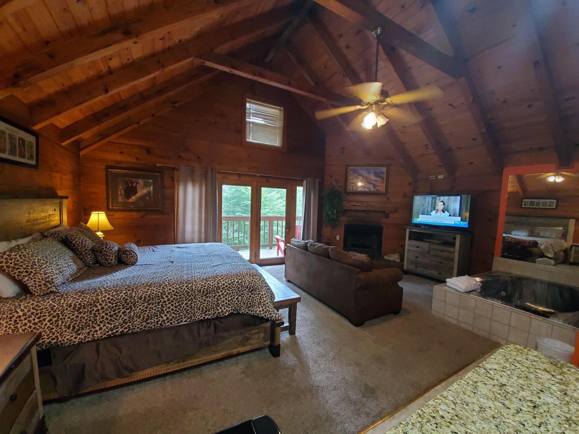 Wild Thing #1525 Ferienhaus Gatlinburg